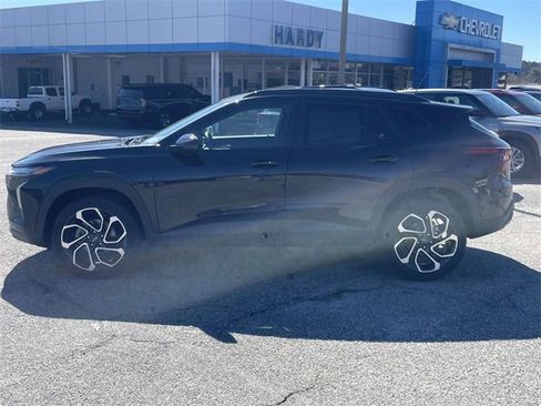 New 2026 Chevrolet Trax RS w/ Driver Confidence Package image 6