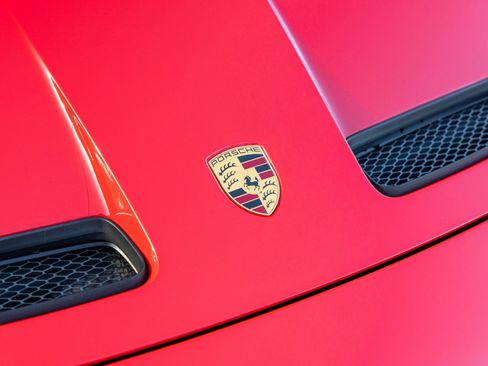 Certified 2022 Porsche 911 GT3 RWD image 16