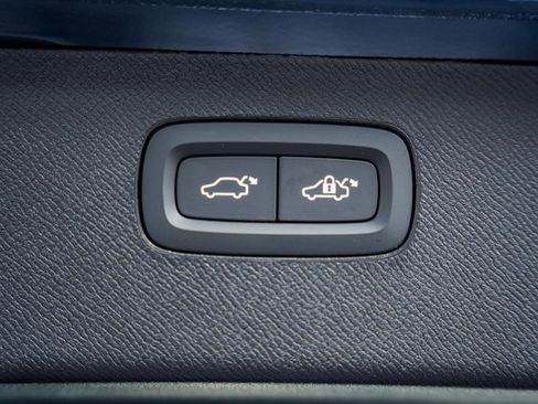 New 2026 Volvo XC90 B6 Ultra image 11