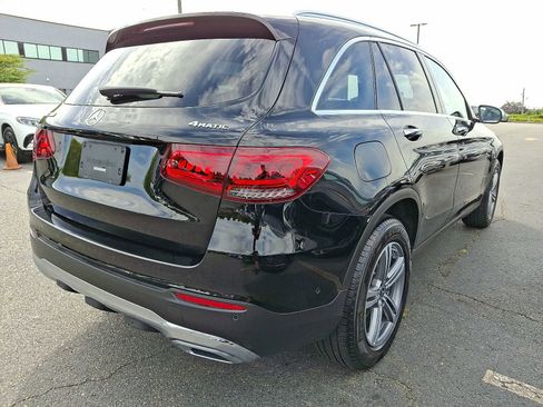 Used 2022 Mercedes-Benz GLC 300 4MATIC image 4