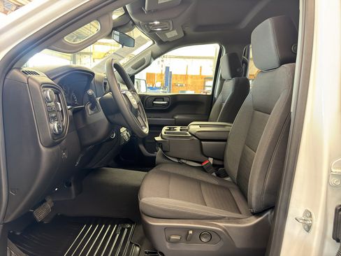 Used 2024 GMC Sierra 1500 Pro w/ Graphite Edition AWD/4WD image 13