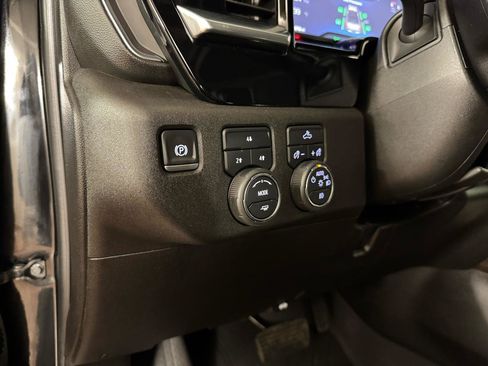 Used 2024 Chevrolet Silverado 2500 LT w/ Convenience Package AWD/4WD image 17