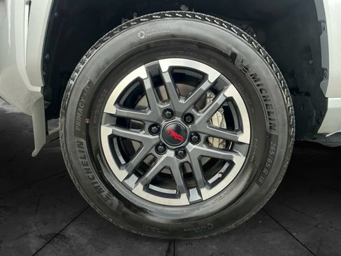Used 2024 Toyota Tacoma TRD Sport AWD/4WD image 16