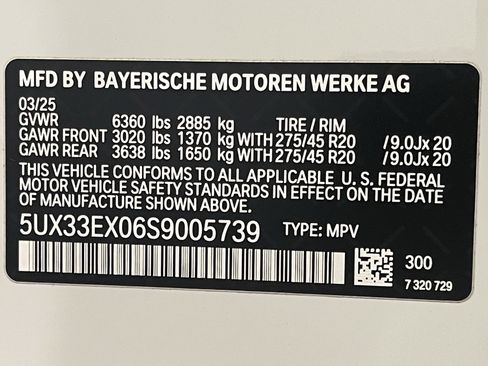 Used 2025 BMW X6 xDrive40i w/ Climate Comfort Package image 26