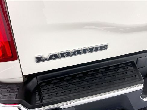 Used 2022 RAM 3500 Laramie AWD/4WD image 31