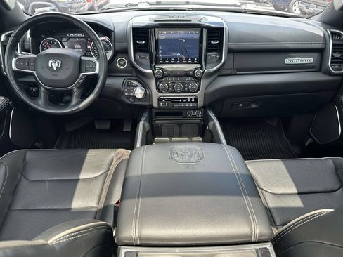 Used 2022 RAM 1500 Laramie AWD/4WD image 16