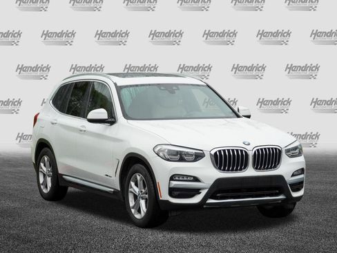Used 2018 BMW X3 xDrive30i AWD/4WD image 2