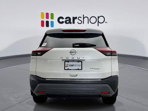 Used 2023 Nissan Rogue SV w/ SV Premium Package image 4