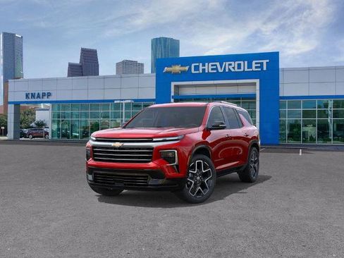 New 2026 Chevrolet Traverse High Country FWD image 8