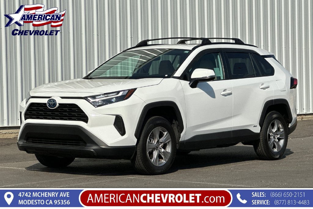 Used 2022 Toyota RAV4 XLE w/ Convenience Package AWD/4WD image 8