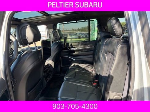 Used 2022 Jeep Wagoneer Series II w/ Convenience Group I image 18