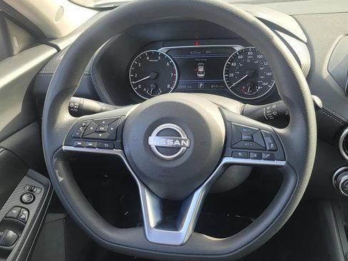 Used 2024 Nissan Sentra SV FWD image 19