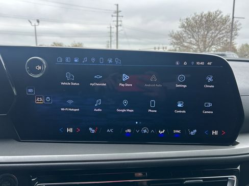 Certified 2025 Chevrolet Traverse LT image 19