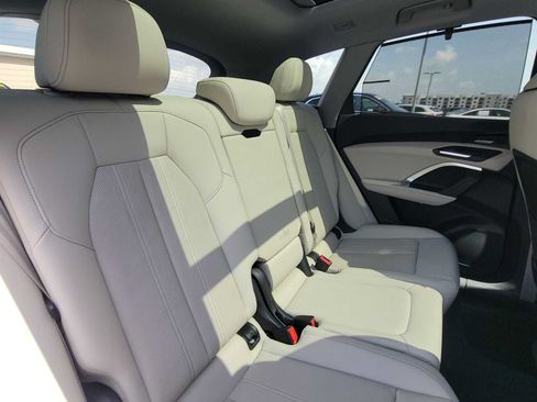 Certified 2025 Audi Q5 Premium Plus w/ Premium Plus AWD/4WD image 20