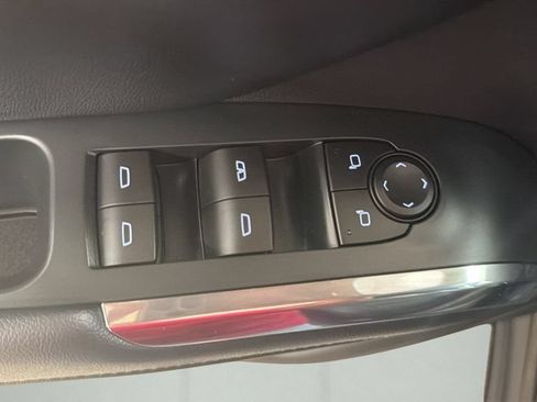 Used 2026 Chevrolet Traverse LT w/ Driver Confidence Package AWD/4WD image 17