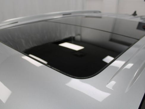 Used 2021 Ford Explorer Platinum w/ Equipment Group 601A image 46