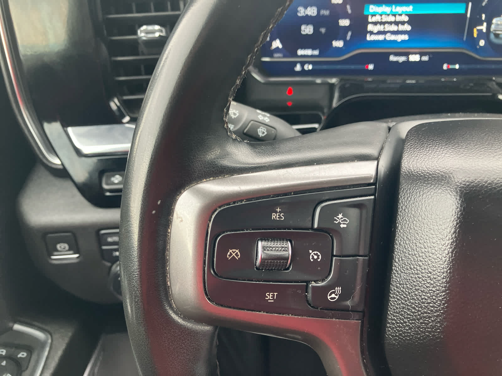 Used 2024 Chevrolet Silverado 2500 High Country w/ High Country Premium Package AWD/4WD image 19