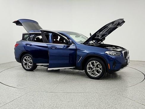 Used 2022 BMW X4 xDrive30i w/ Premium Package 2 AWD/4WD image 10