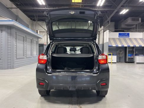 Used 2014 Subaru Crosstrek 2.0i Limited AWD/4WD image 9