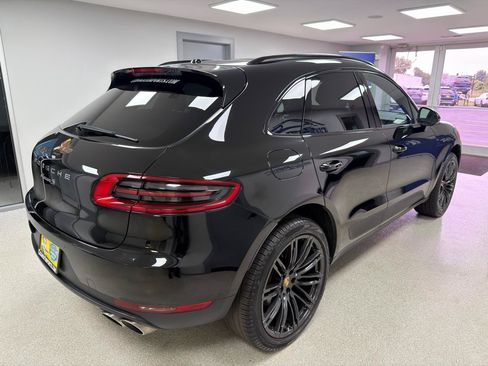 Used 2016 Porsche Macan S AWD/4WD image 3