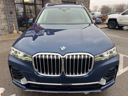 Used 2022 BMW X7 xDrive40i w/ Executive Package image 2