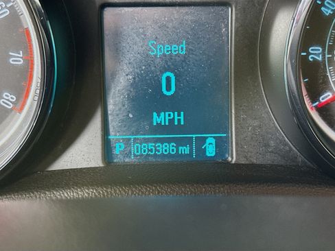 Used 2016 Buick Encore Convenience AWD/4WD image 16