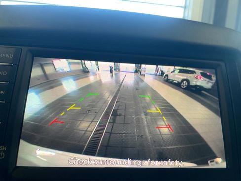 Used 2021 Nissan NV200 SV w/ Sliding Door Glass Package image 8