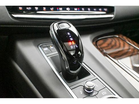 Used 2022 Cadillac Escalade Sport Platinum w/ Heavy-Duty Trailer Package image 47