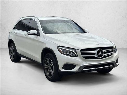 Certified 2019 Mercedes-Benz GLC 300 image 2