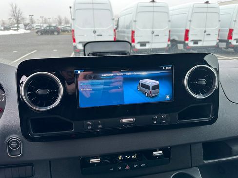New 2026 Mercedes-Benz Sprinter 2500 image 17