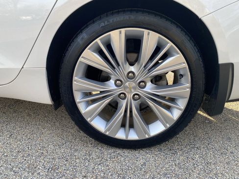 Used 2019 Chevrolet Impala Premier w/ Premier Confidence Package image 11