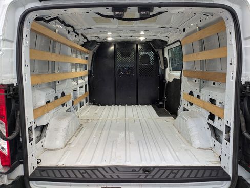 Used 2024 Ford Transit 250 Low Roof w/ Exterior Upgrade Package image 19