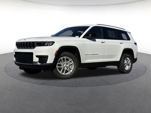New 2025 Jeep Grand Cherokee L Laredo AWD/4WD image 1