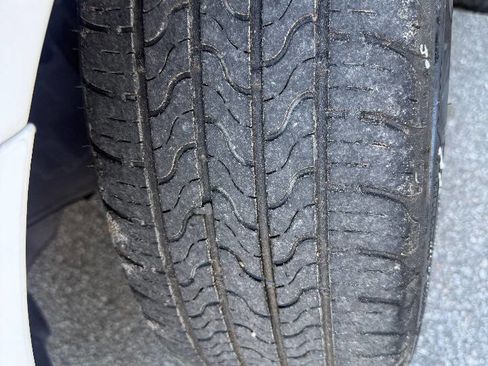 Used 2018 MAZDA MAZDA3 Sport image 23