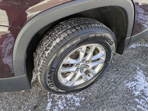 Used 2019 Chevrolet Traverse LT image 37