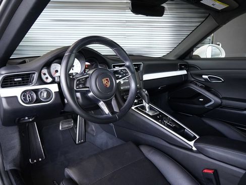 Certified 2017 Porsche 911 Carrera RWD image 11