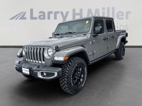 Certified 2020 Jeep Gladiator Overland image 4