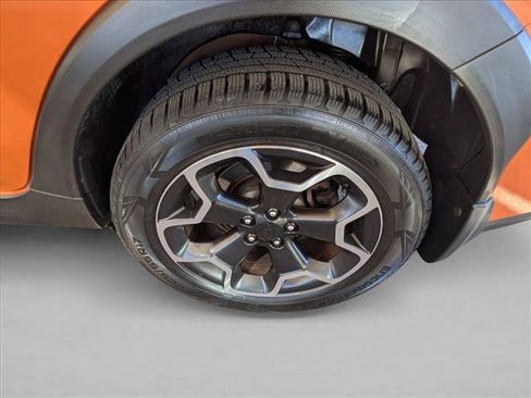 Used 2013 Subaru Crosstrek 2.0i Premium image 9