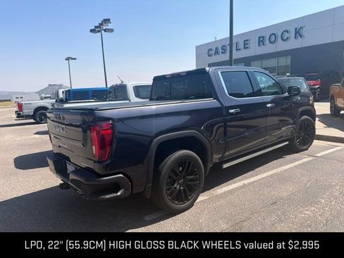 Used 2022 GMC Sierra 1500 Denali AWD/4WD image 3