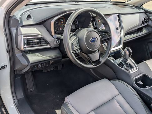 Certified 2025 Subaru Outback Onyx Edition AWD/4WD image 13