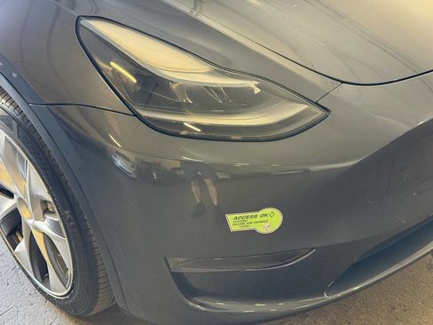 Used 2023 Tesla Model Y Long Range image 26