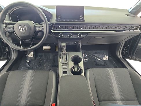 Certified 2024 Honda Civic Sport image 9