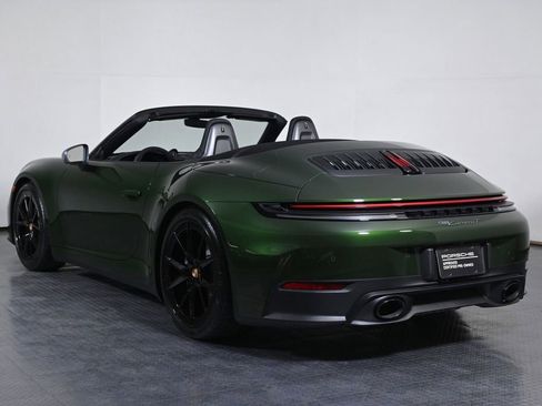 Used 2026 Porsche 911 Carrera T RWD image 3