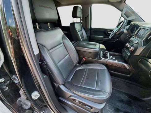 Used 2022 GMC Sierra 2500 Denali AWD/4WD image 33