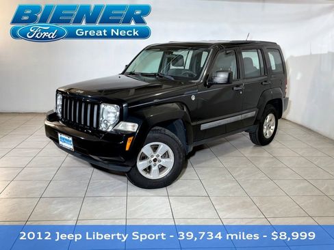 Used 2012 Jeep Liberty Sport image 1