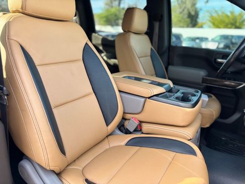 Used 2021 Chevrolet Silverado 1500 LT image 14