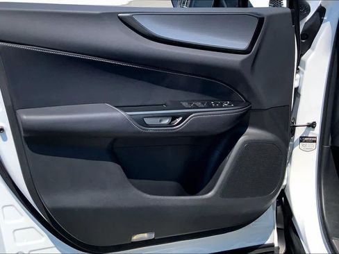 Certified 2025 Lexus NX 350 F Sport w/ Accessory Package (P2) AWD/4WD image 22