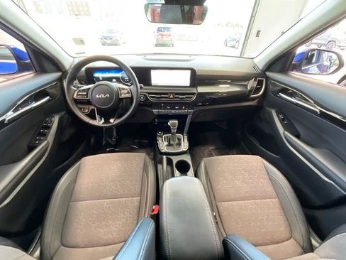 Used 2024 Kia Seltos S AWD/4WD image 7
