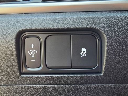 New 2026 Kia Sorento S w/ S Panoramic Sunroof Package image 14