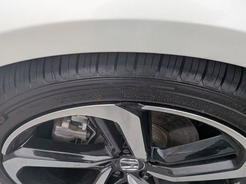 Used 2022 Honda Accord Sport image 11